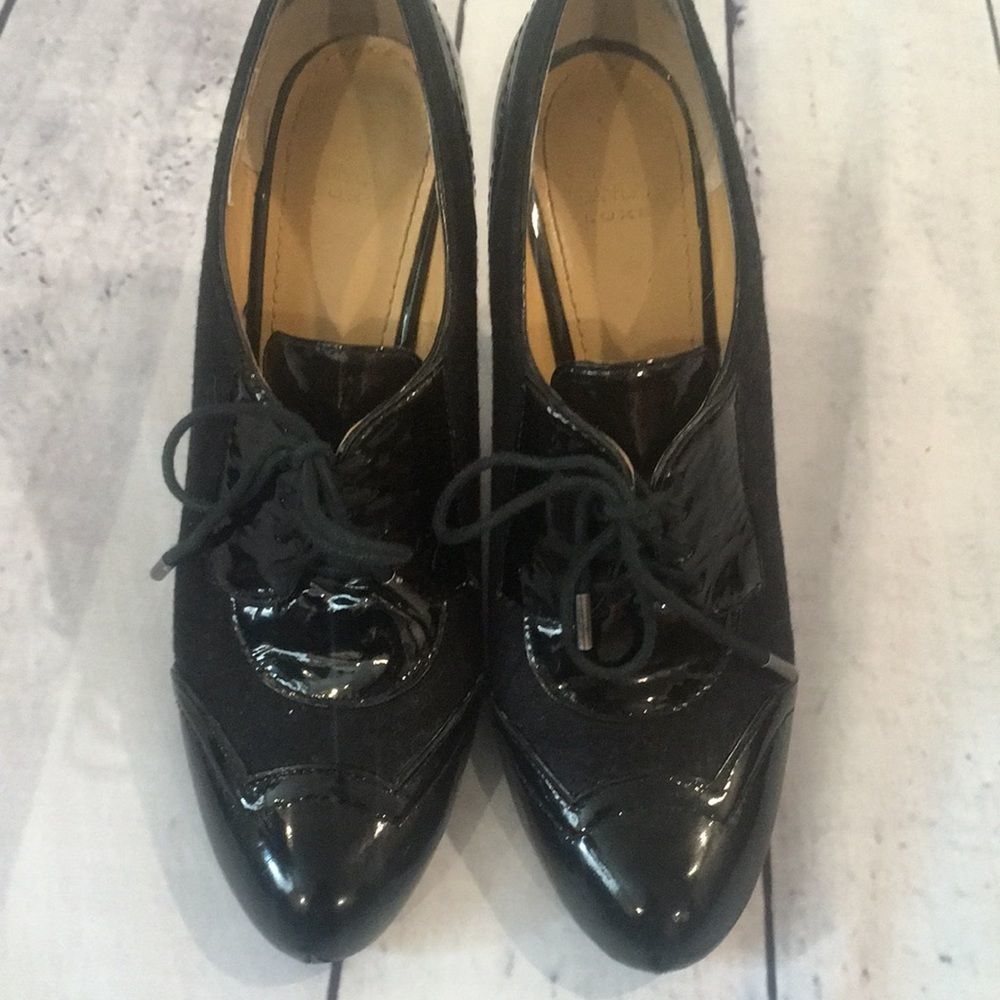 Circa Joan & David Luxe Patent Leather & Suede Lace-up Heels - 8.5 - Picture 8 of 9